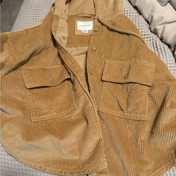 AE Hooded Cropped
Corduroy Button-Up Shirt - Picture 3 of 4
